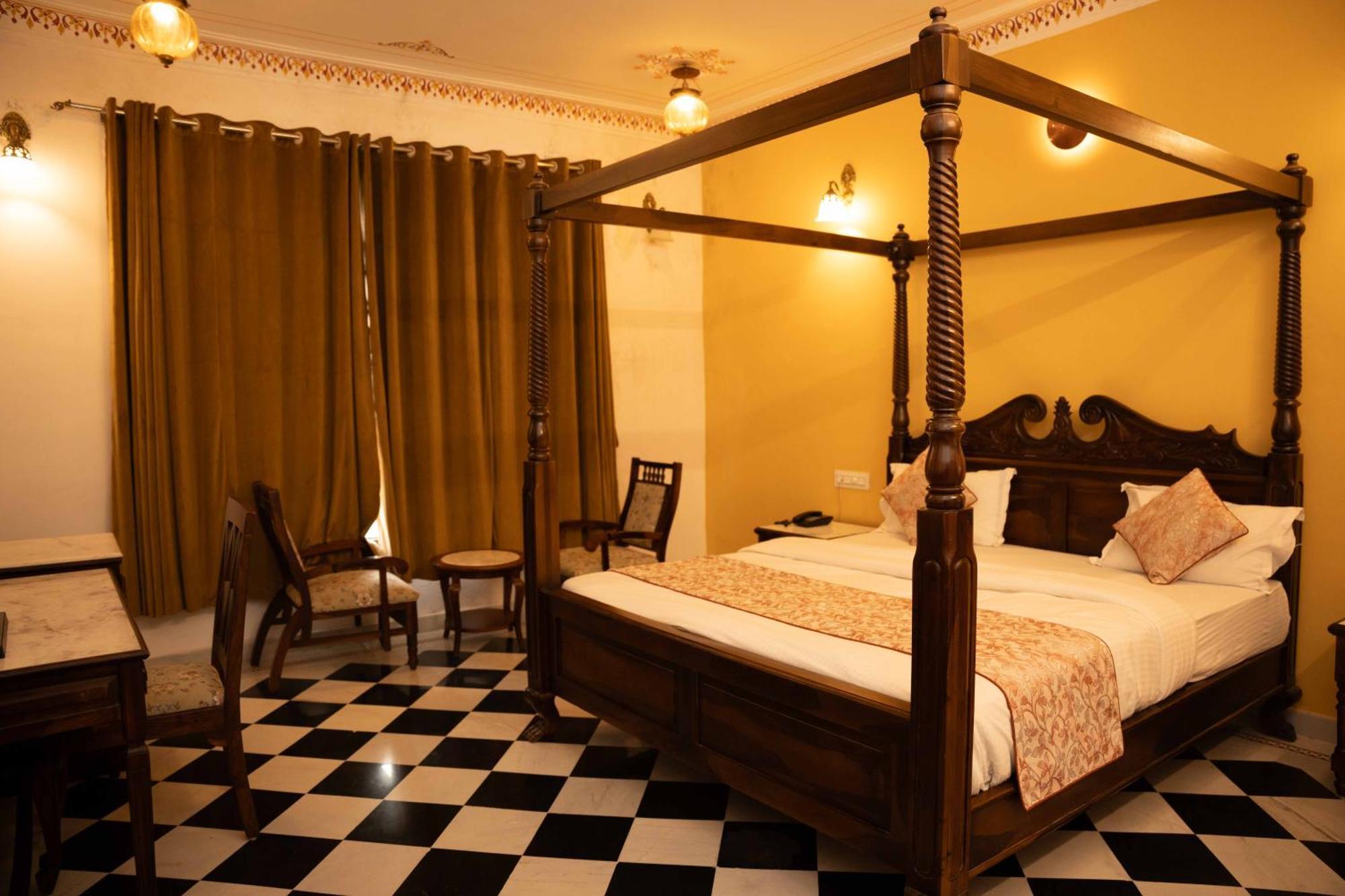 Hotel Karohi Villa Удайпур Экстерьер фото